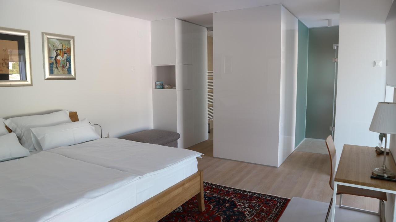 Haus Helga Apartman Rab Town Kültér fotó