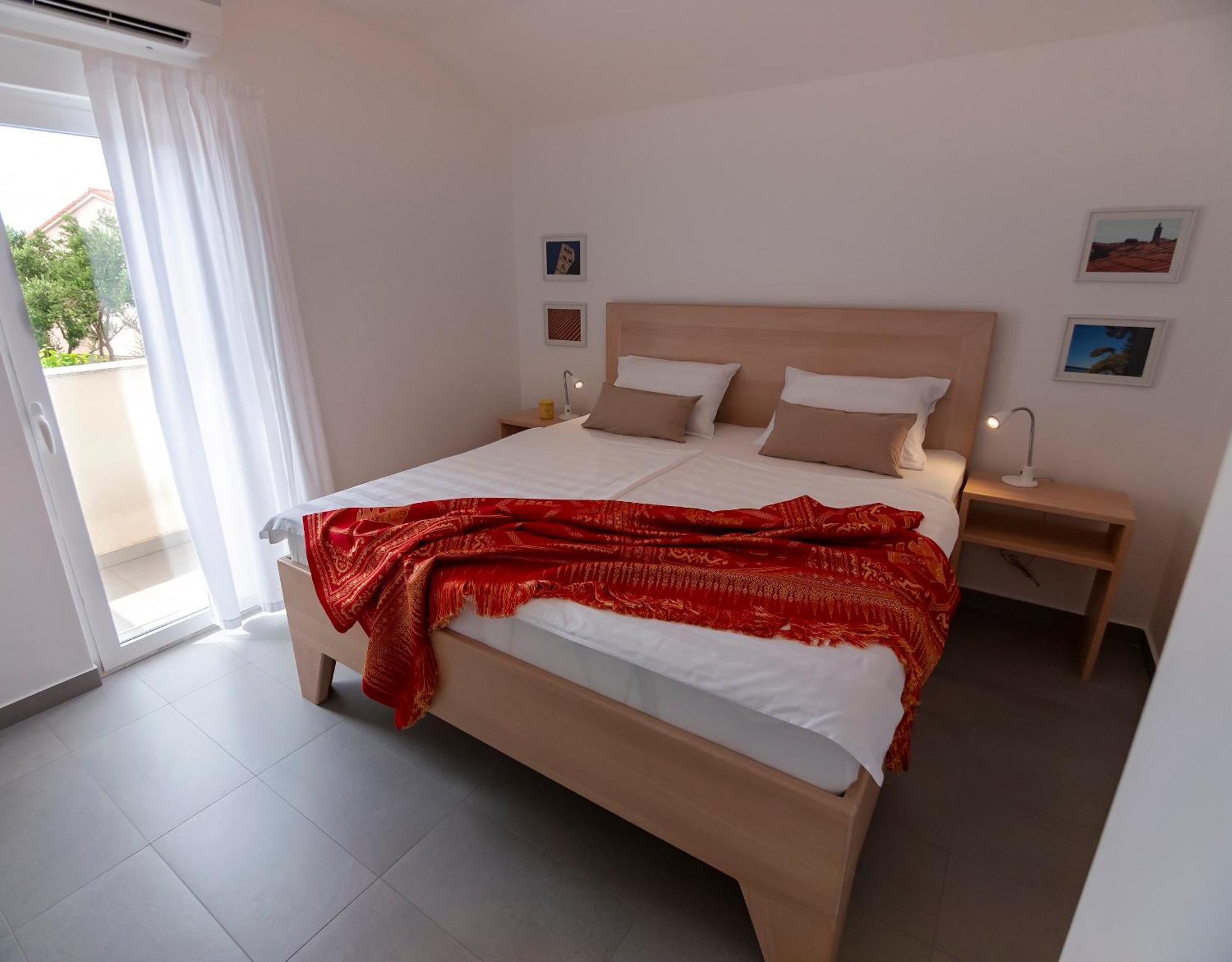 Haus Helga Apartman Rab Town Kültér fotó