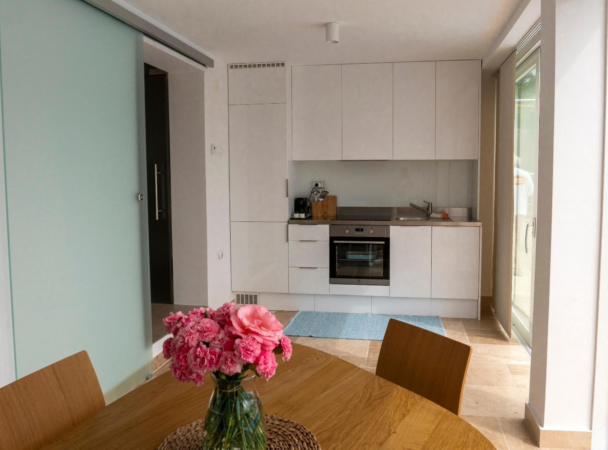 Haus Helga Apartman Rab Town Kültér fotó